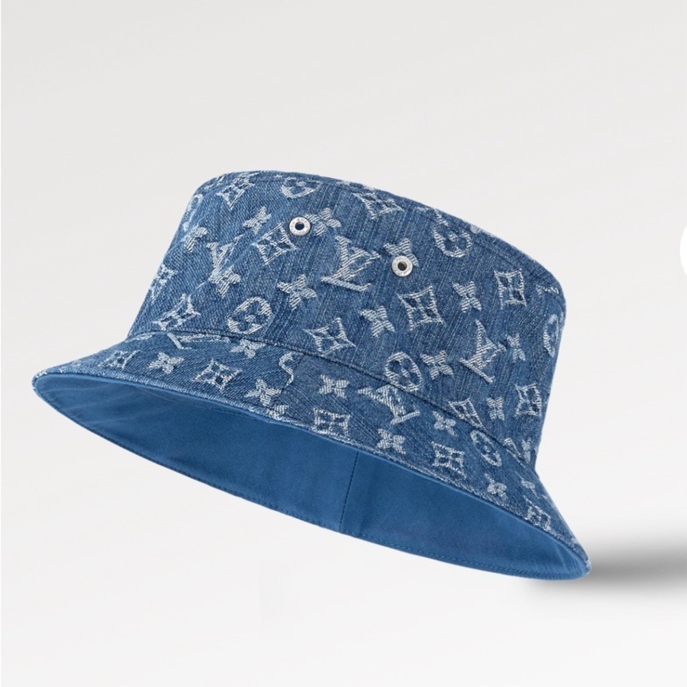💯% Authentic Louis Vuitton Monogram Essential Bucket Hat✨ - Picture 1 of 13
